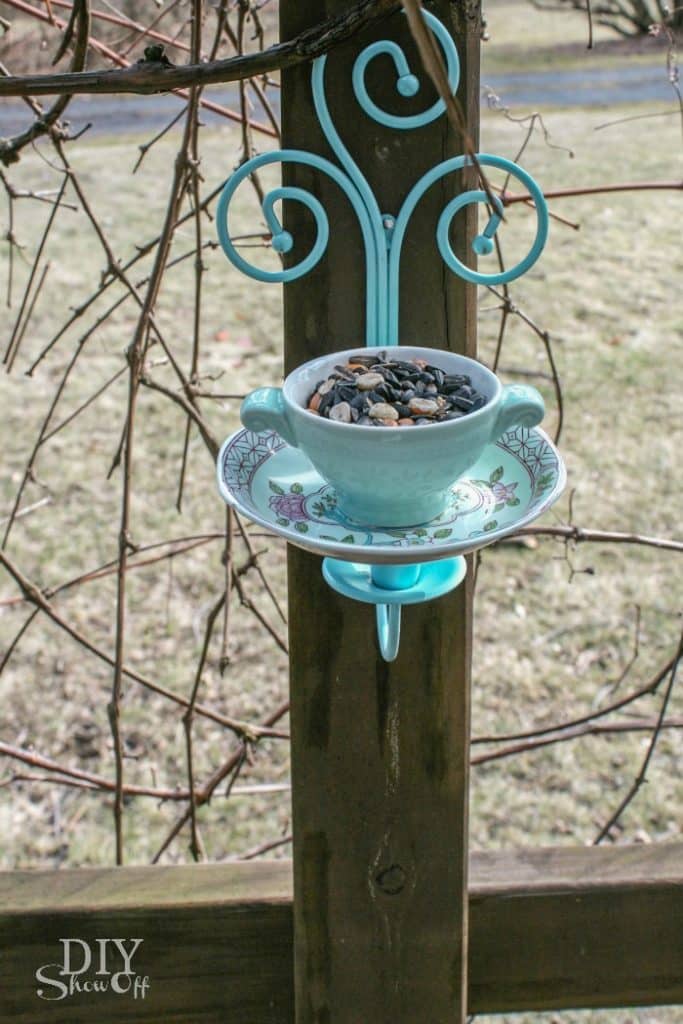 teacup bird feeder